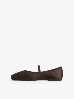Ballerinaskor I Satin