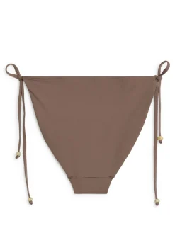 Bikinitrosa Med Knytband