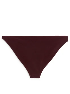 Bikinitrosa Med Pärlor