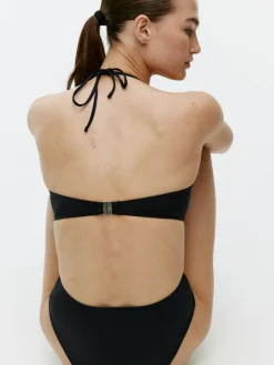 Bikinitrosor Med Hög Midja