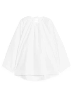Blus Med öppen Rygg