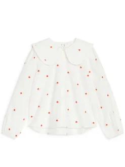 Blus Med Volangkrage