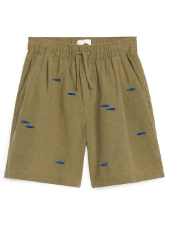 Broderade Shorts
