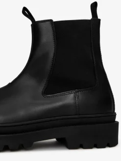 Chelseaboots I Läder