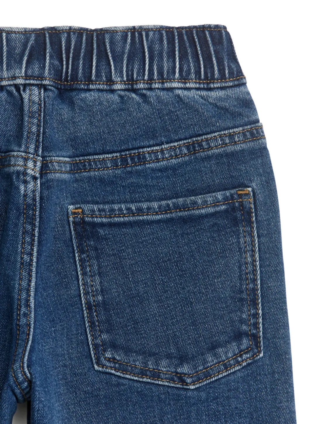 Dra-på-jeans