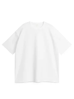 Heavyweight T-shirt