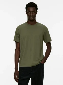 Lightweight T-shirt