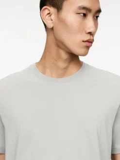 Lightweight T-shirt