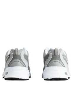 New Balance 530 Tränarskor