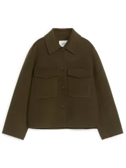 Penny Martin Och ARKET Overshirt I Ull