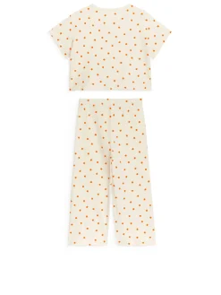 Pyjamasset I Trikå