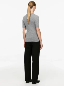 Ribbad T-shirt I Ull