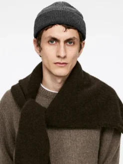 Ribbstickad Beanie I Ullmix