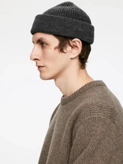 Ribbstickad Beanie I Ullmix