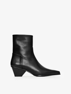 Spetsiga Läderboots