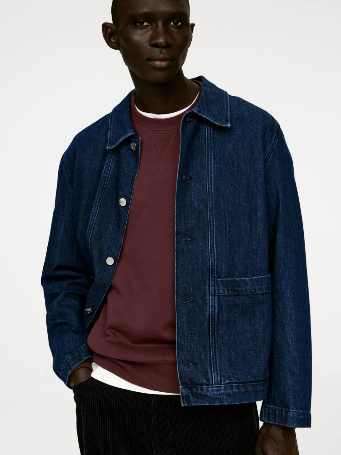 Sweatshirt