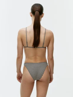 Trekantsbikinitopp