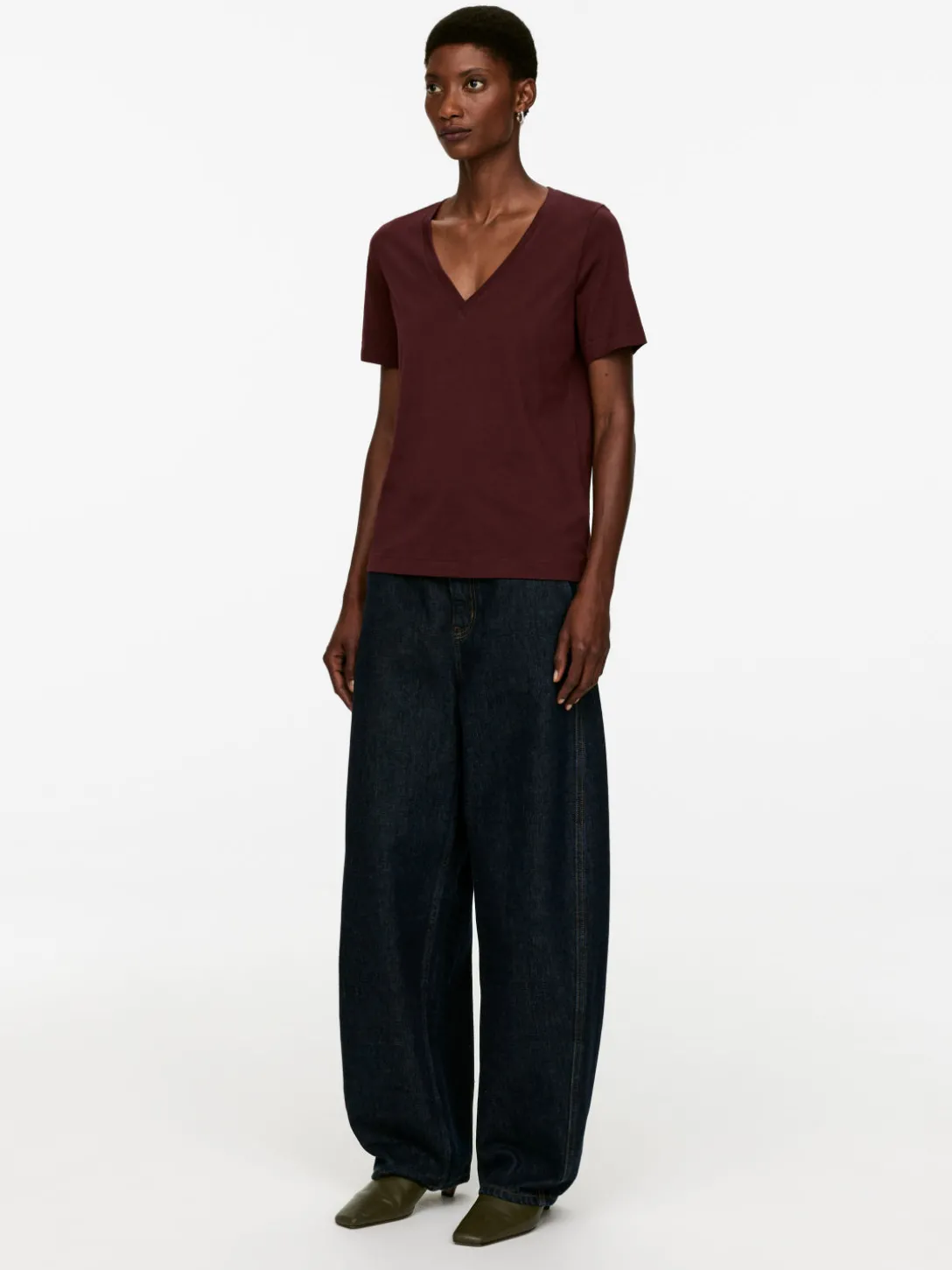 V-ringad T-shirt