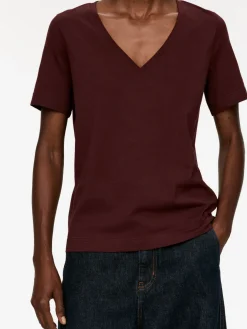 V-ringad T-shirt